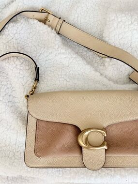 Coach colorblock tabby 26 pebbled leather